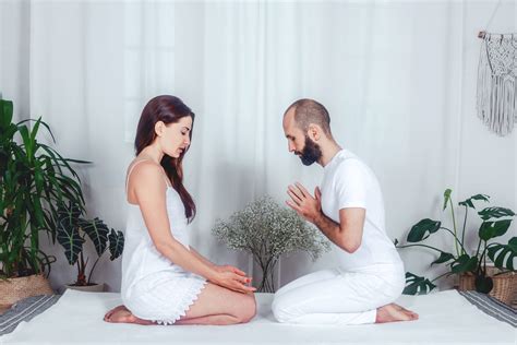 Tantric massage Find a prostitute Oroshaza
